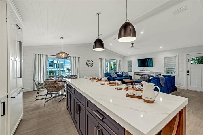 Image No.23-3 Bed Property for sale