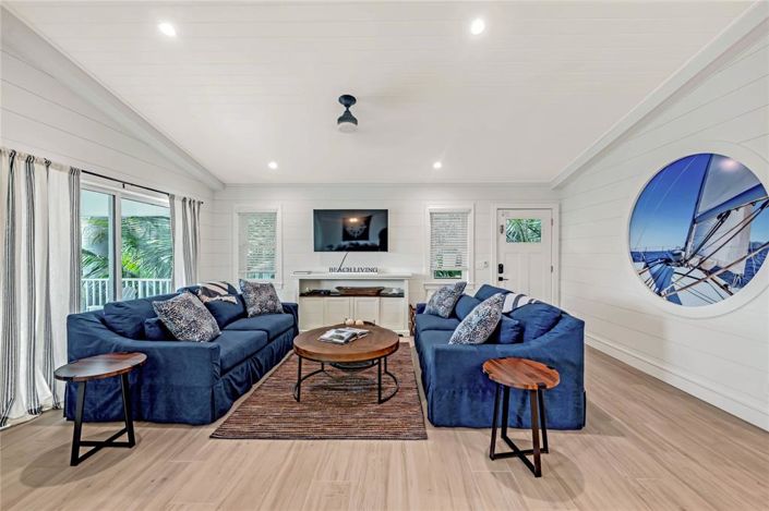 Image No.25-3 Bed Property for sale