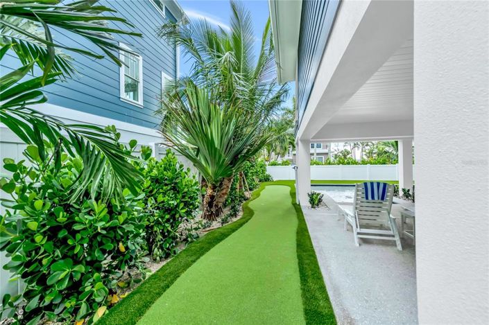 Image No.9-3 Bed Property for sale