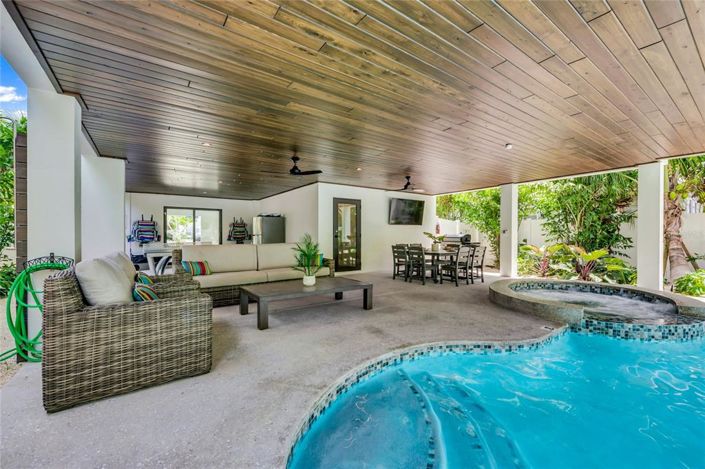 Image No.18-Propriété de 6 chambres à vendre à Sarasota