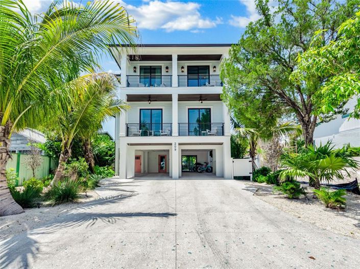 Image No.9-Propriété de 6 chambres à vendre à Sarasota