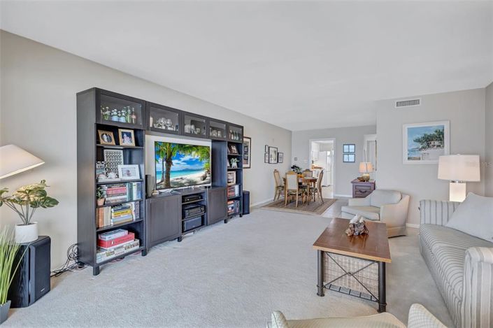 Image No.17-Propriété de 2 chambres à vendre à Sarasota