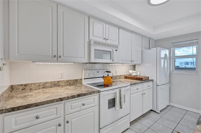 Image No.20-Propriété de 2 chambres à vendre à Sarasota