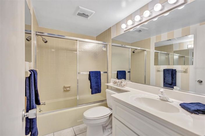 Image No.29-Propriété de 2 chambres à vendre à Sarasota