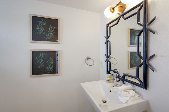 Image No.17-3 Bed Property for sale