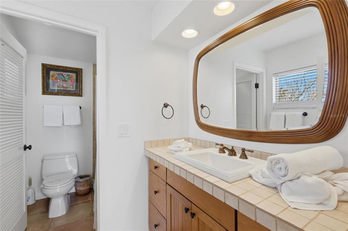 Image No.29-3 Bed Property for sale