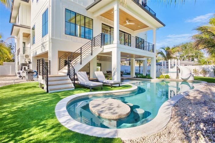 Image No.3-Propriété de 9 chambres à vendre à Sarasota