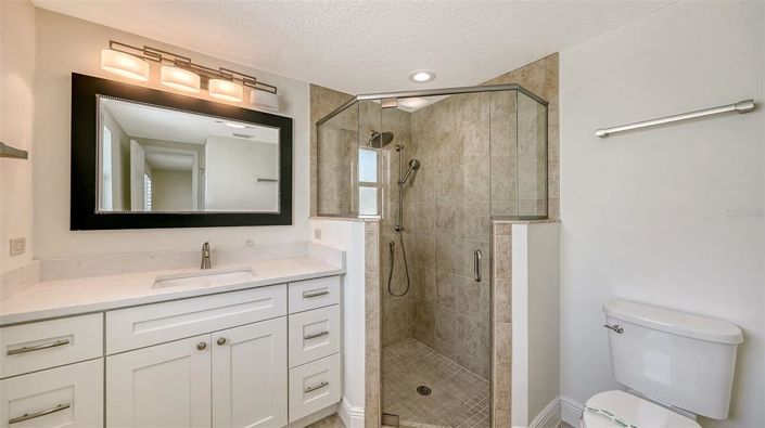 Image No.15-2 Bed Property for sale