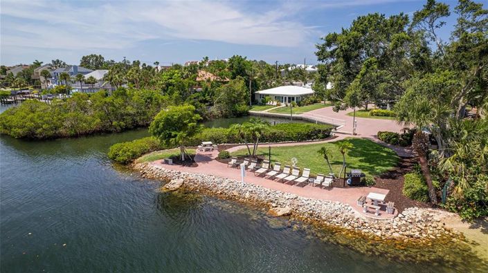 Image No.37-2 Bed Property for sale