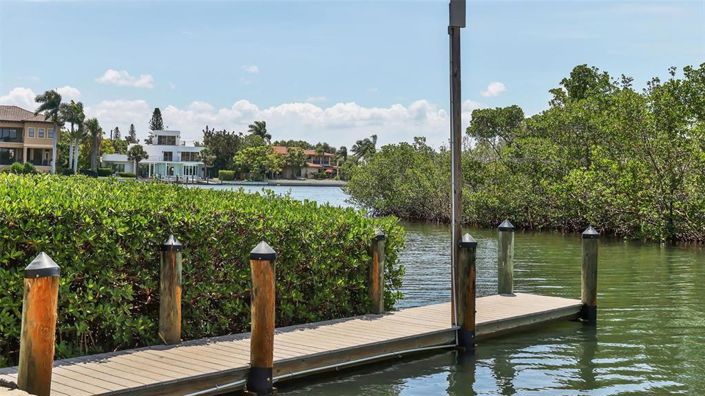 Image No.39-2 Bed Property for sale