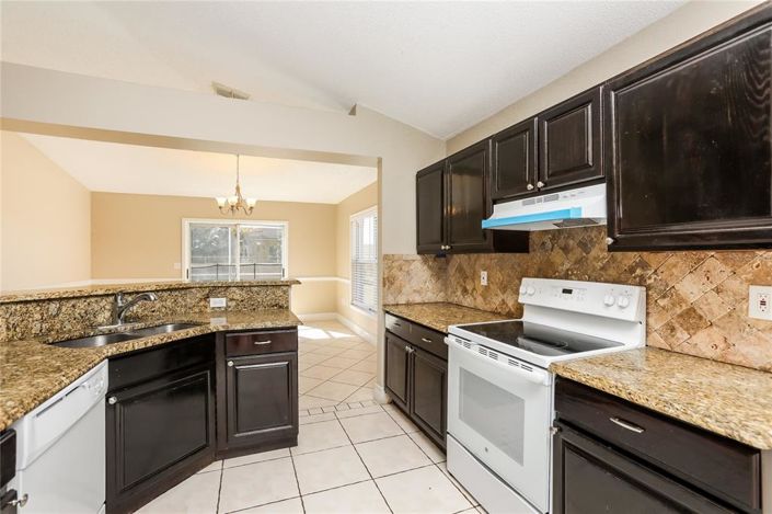 Image No.6-4 Bed Property for sale