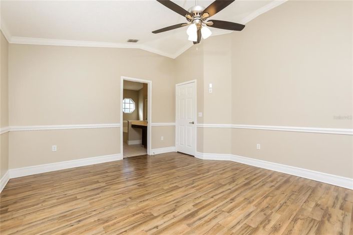 Image No.8-4 Bed Property for sale