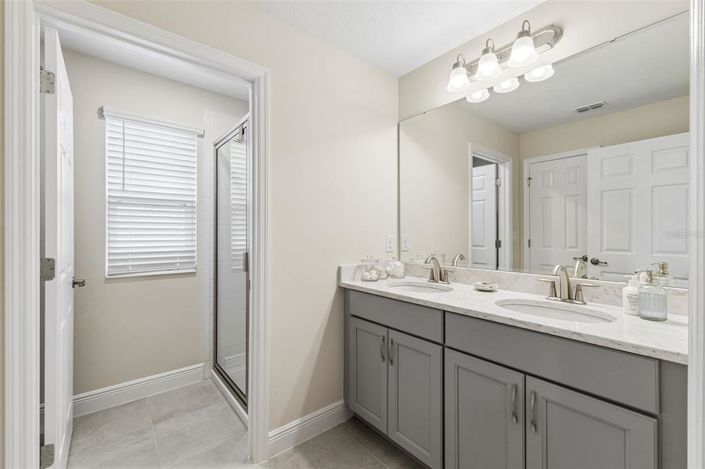 Image No.31-Propriété de 5 chambres à vendre à Clermont