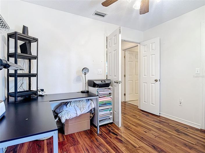 Image No.32-3 Bed Property for sale