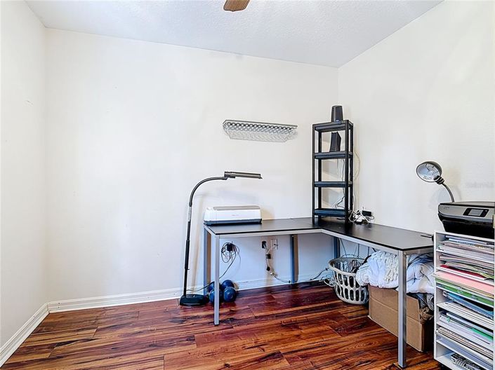 Image No.33-3 Bed Property for sale