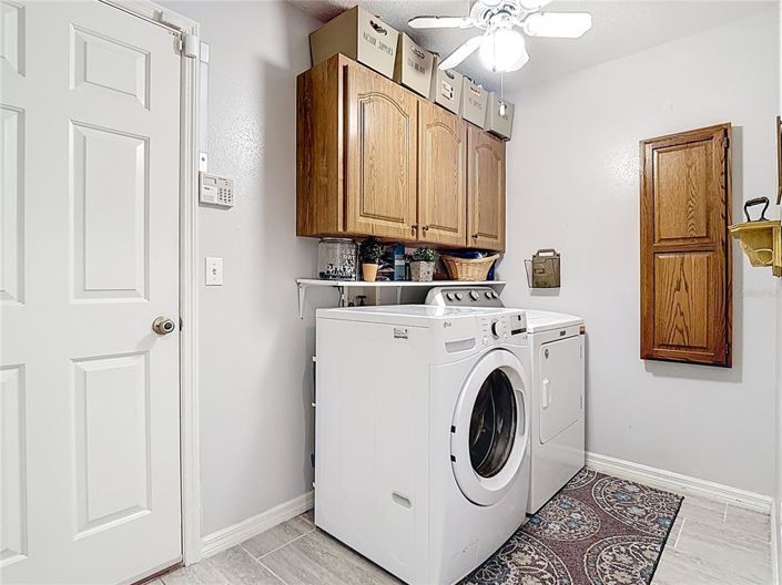 Image No.36-3 Bed Property for sale