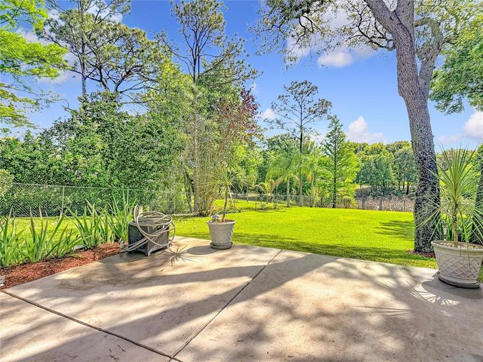 Image No.42-3 Bed Property for sale