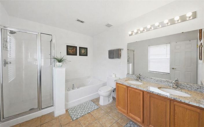 Image No.25-5 Bed Property for sale