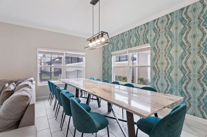 Image No.8-5 Bed Townhouse for sale