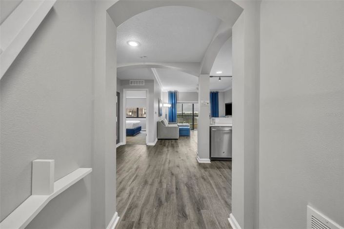 Image No.3-3 Bed Property for sale