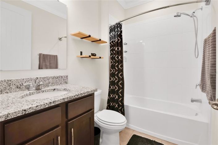 Image No.18-Propriété de 2 chambres à vendre à Clermont