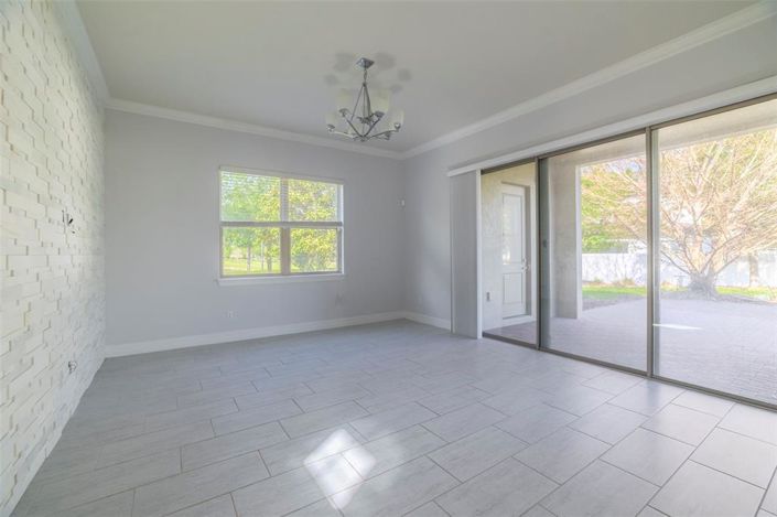 Image No.17-4 Bed Property for sale