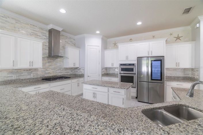 Image No.21-4 Bed Property for sale