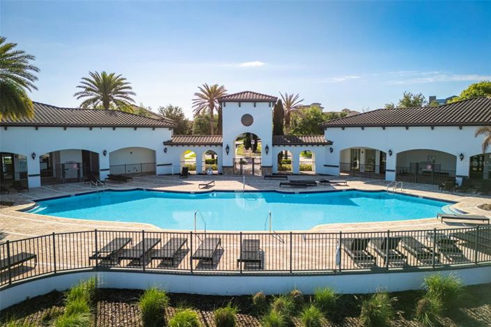 Image No.40-4 Bed Property for sale