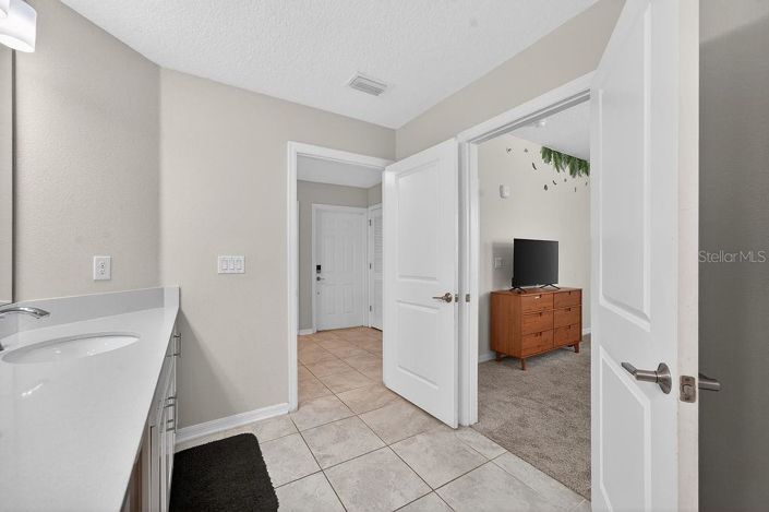 Image No.36-3 Bed Property for sale