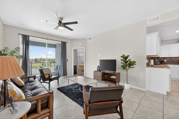 Image No.6-3 Bed Property for sale