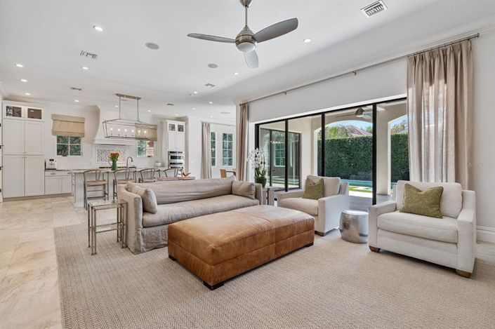 Image No.14-4 Bed Property for sale