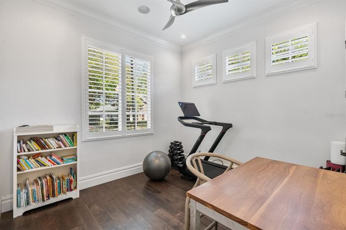 Image No.18-4 Bed Property for sale