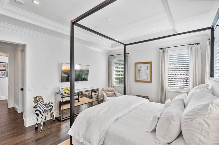 Image No.21-4 Bed Property for sale