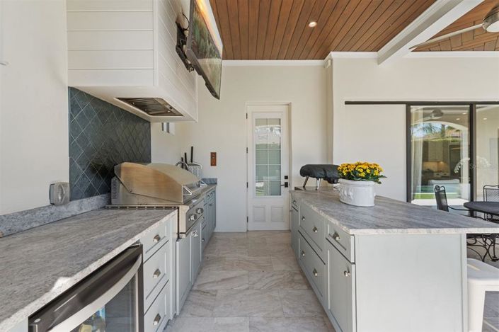 Image No.7-4 Bed Property for sale