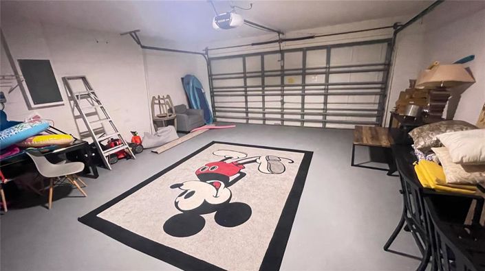 Image No.19-5 Bed Property for sale