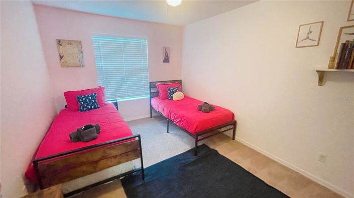 Image No.22-5 Bed Property for sale