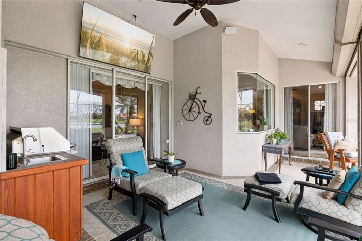 Image No.13-3 Bed Property for sale