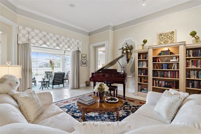 Image No.17-3 Bed Property for sale