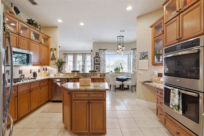 Image No.22-3 Bed Property for sale