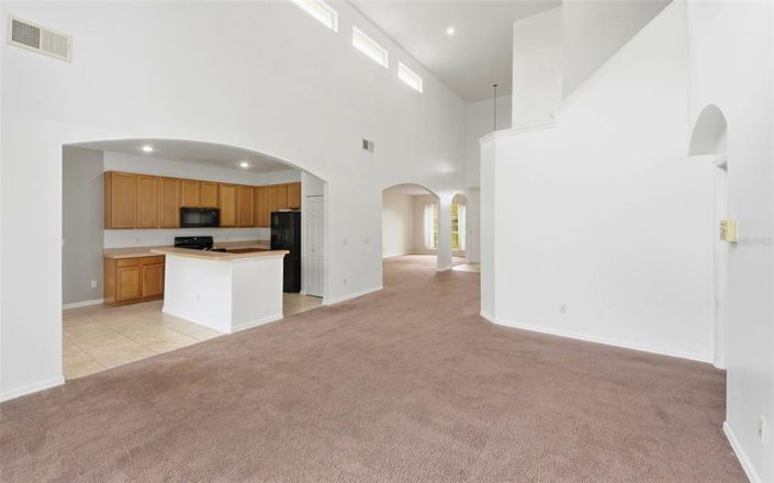 Image No.10-4 Bed Property for sale