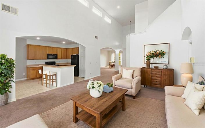 Image No.11-4 Bed Property for sale