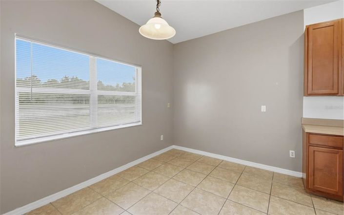 Image No.17-4 Bed Property for sale