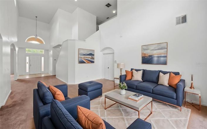 Image No.4-4 Bed Property for sale