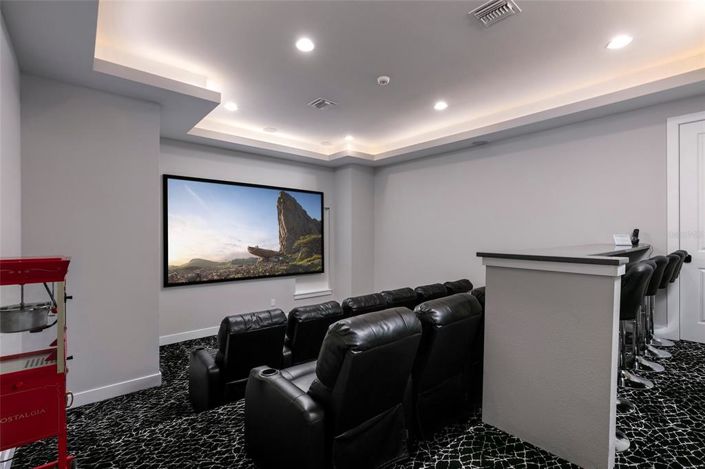 Image No.49-10 Bed Property for sale