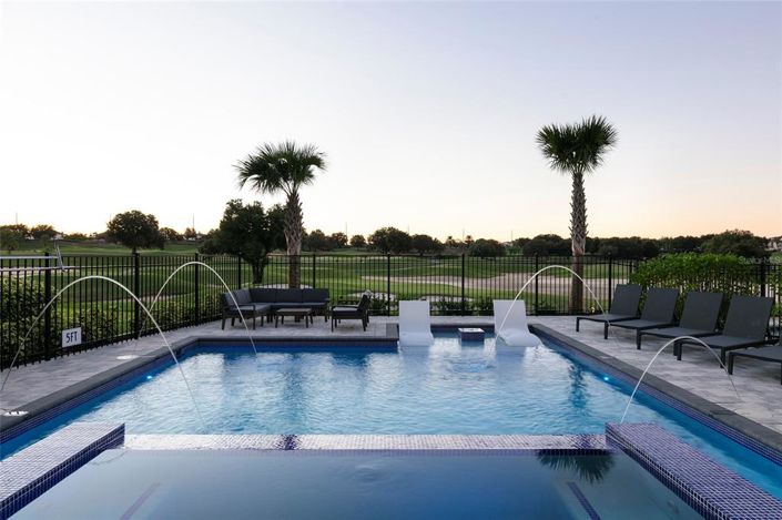 Image No.59-10 Bed Property for sale