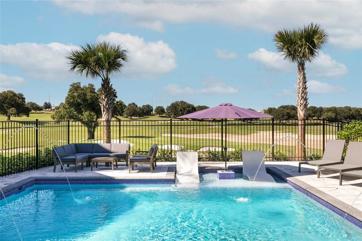 Image No.60-10 Bed Property for sale