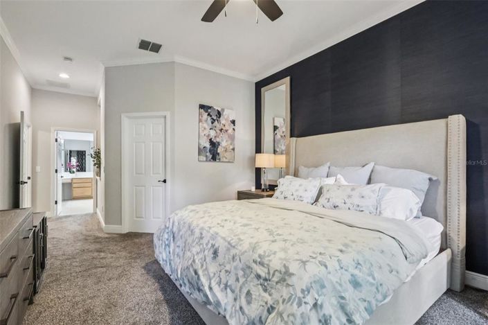 Image No.27-3 Bed Property for sale