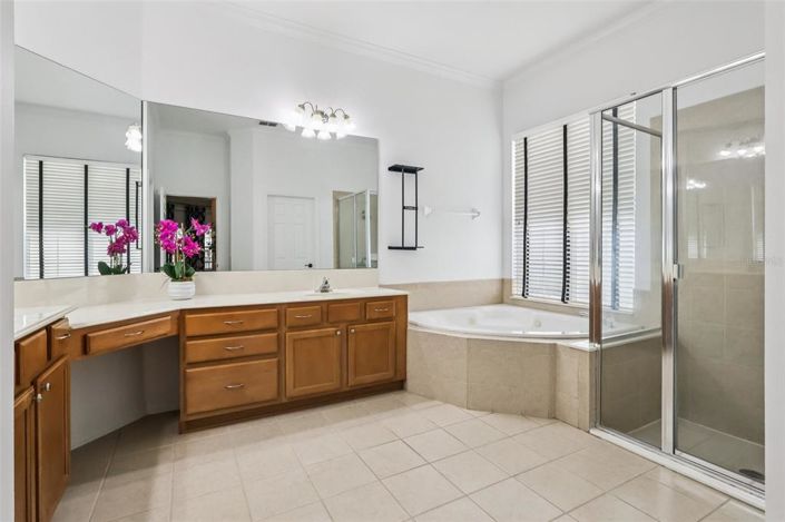 Image No.28-3 Bed Property for sale