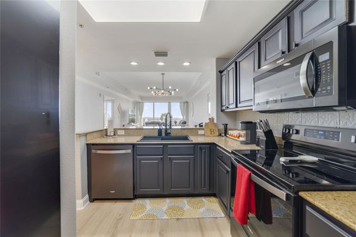 Image No.26-2 Bed Property for sale