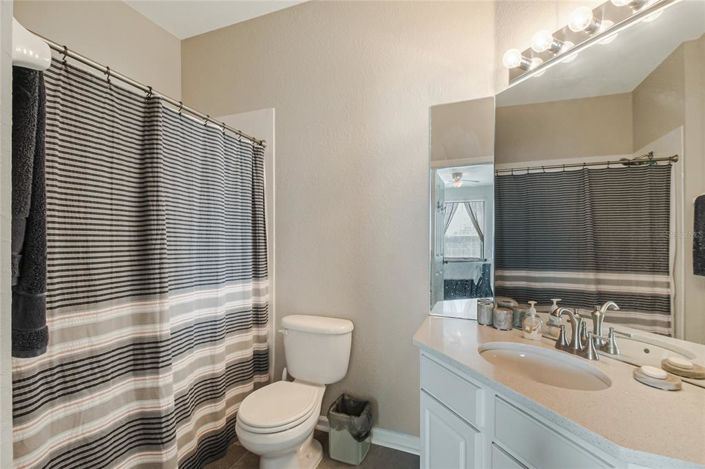 Image No.20-3 Bed Property for sale